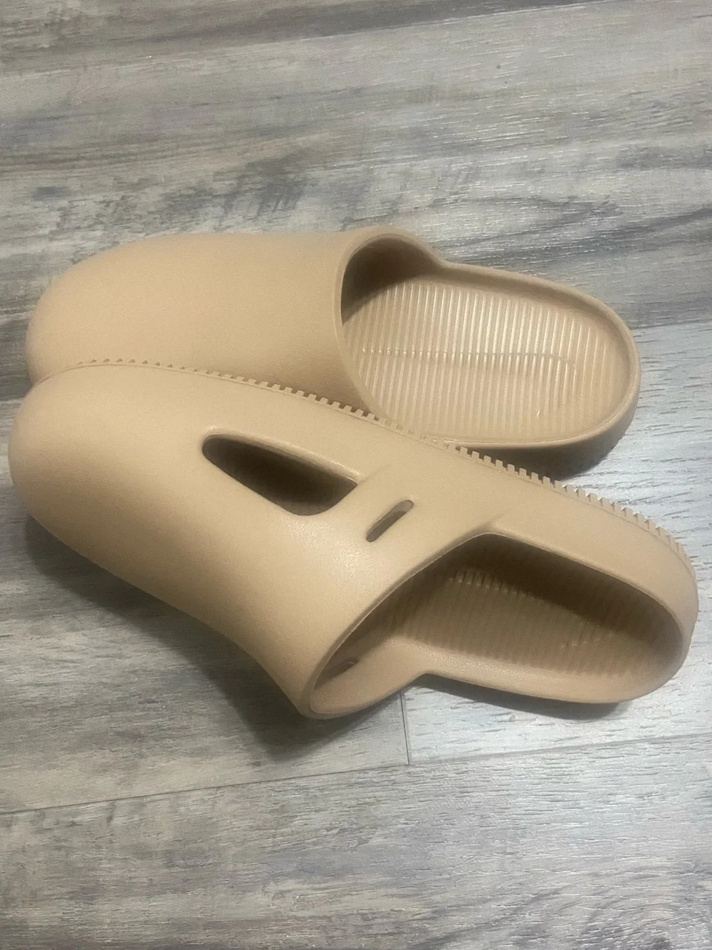 Nike Calm Mule Men’s Beige Slide Sandals